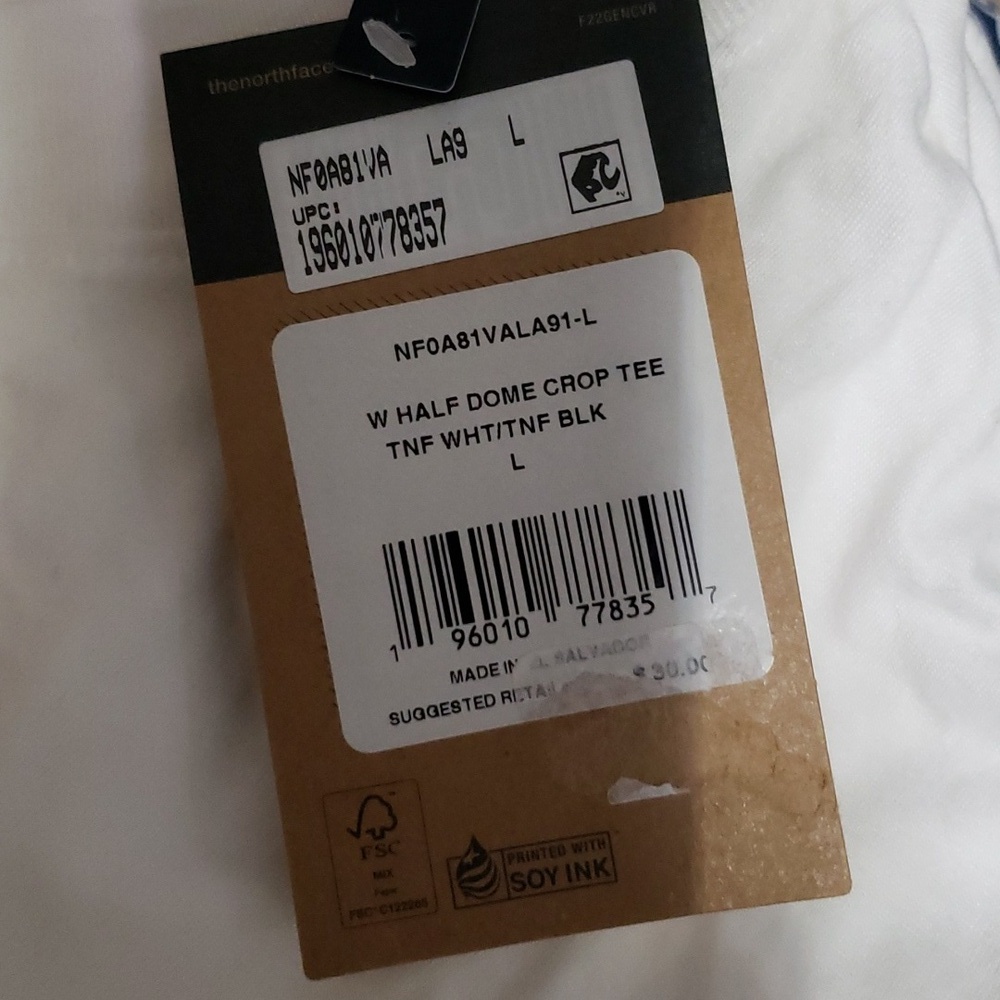 The North Face Womens White Crop Tee Shirt Large - Picture 8 of 9